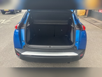 Used Peugeot 2008 2022 for sale - 76265938: Photo