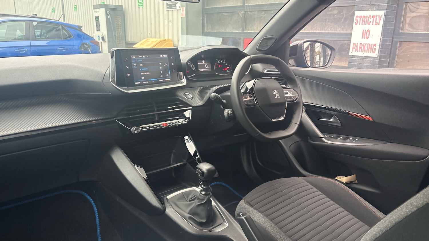 Used Peugeot 2008 2022 for sale - 76265938: Photo 9