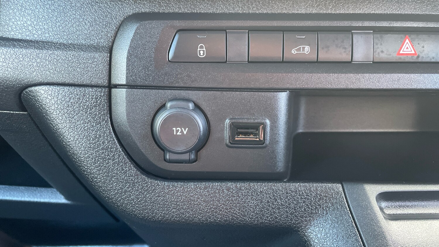 Used Citroen Dispatch 2024 for sale - 76340471: Photo 31