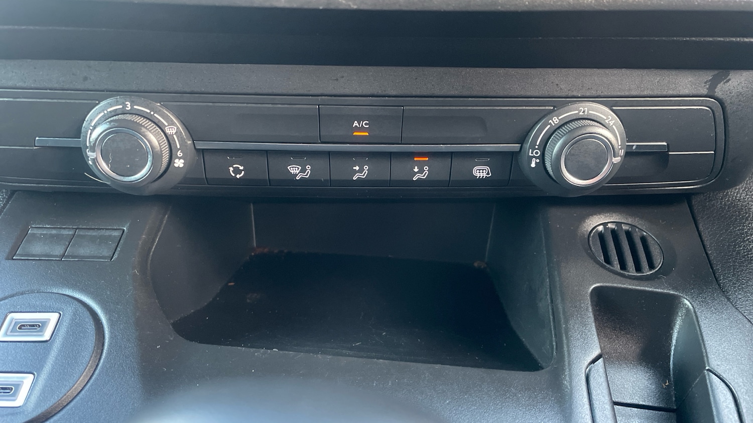 Used Vauxhall Combo 2024 for sale - 76830514: Photo 25