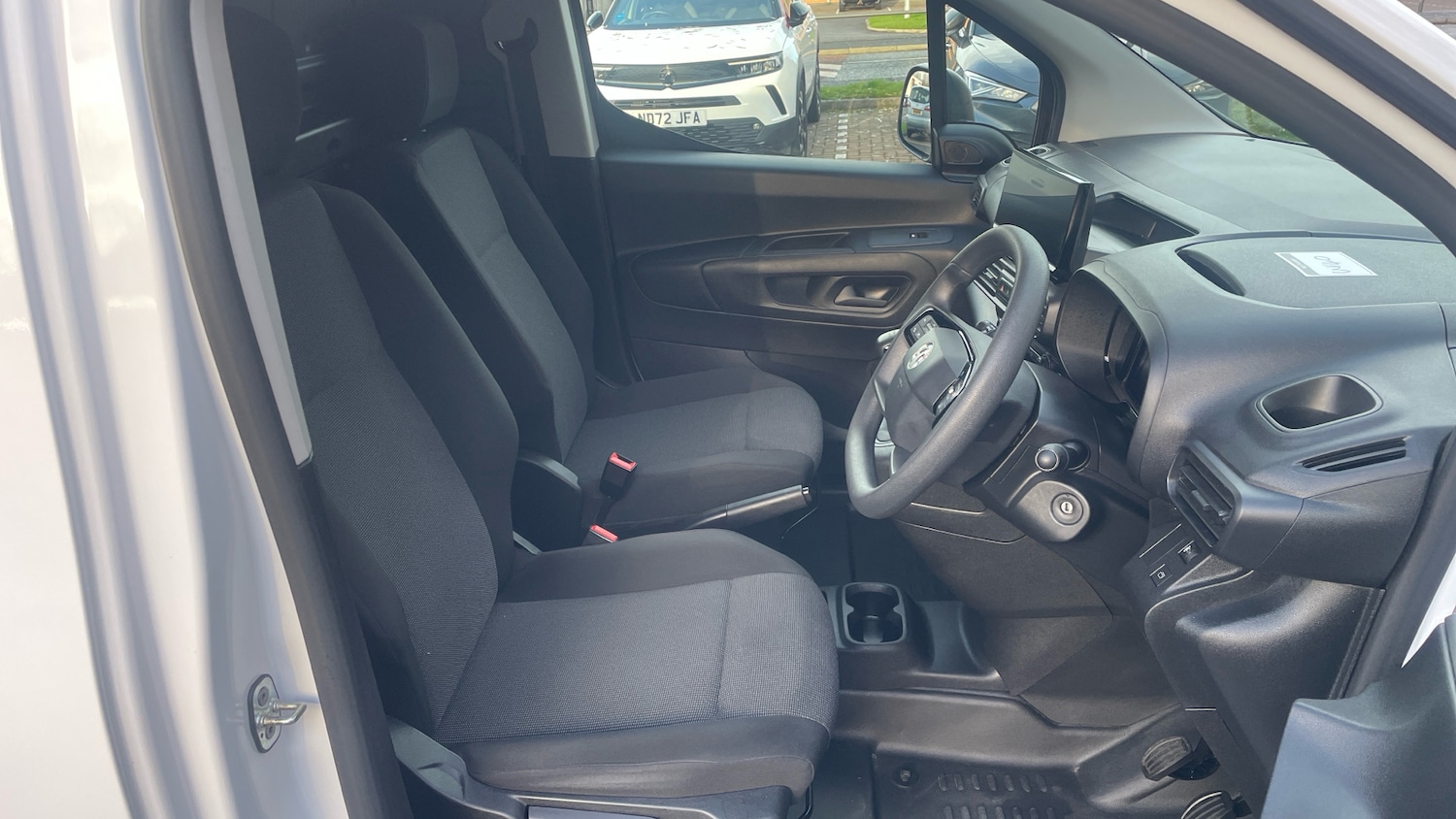 Used Vauxhall Combo 2024 for sale - 76830514: Photo 6