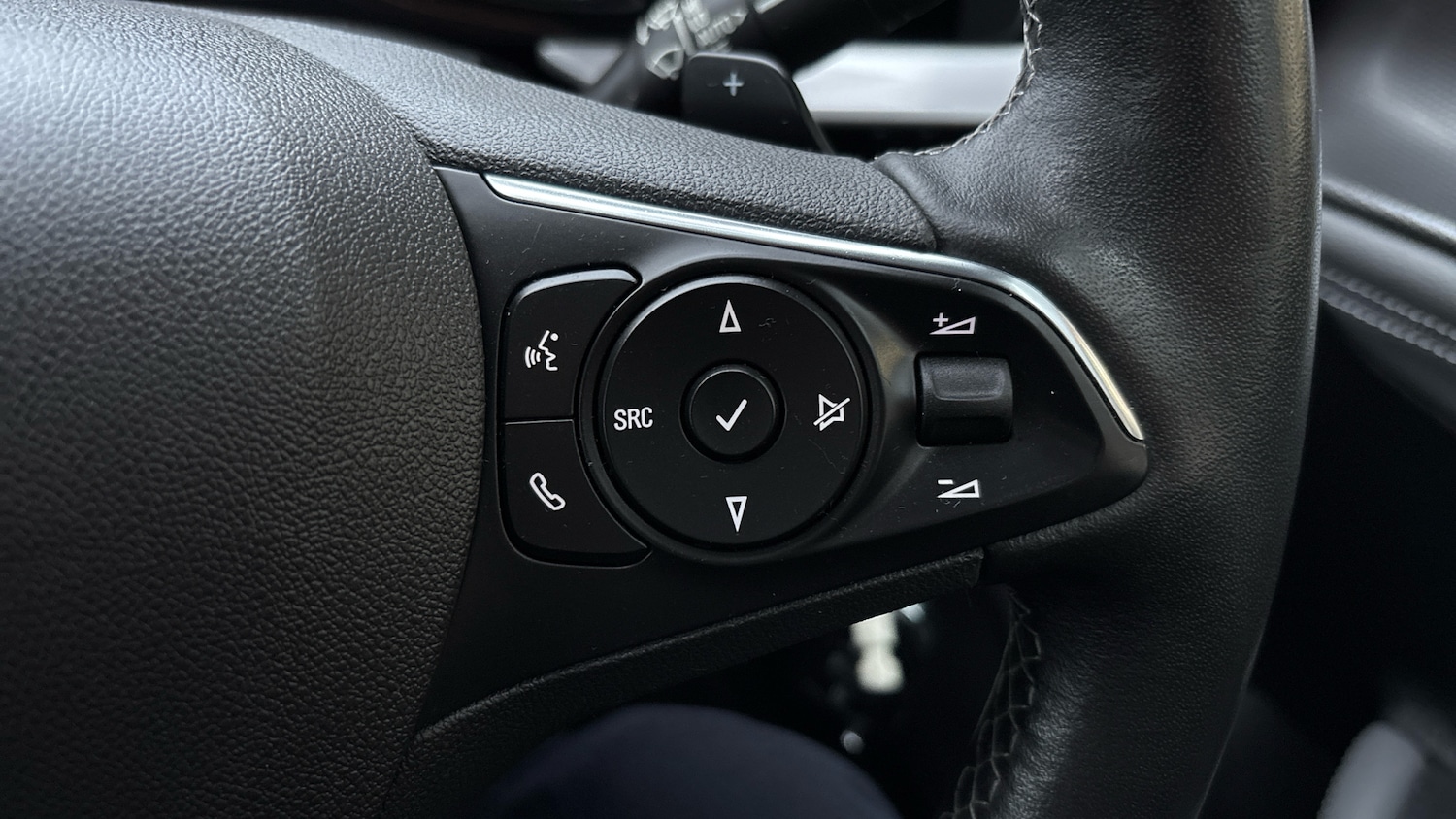 Used Vauxhall Mokka 2022 for sale - 76598845: Photo 25