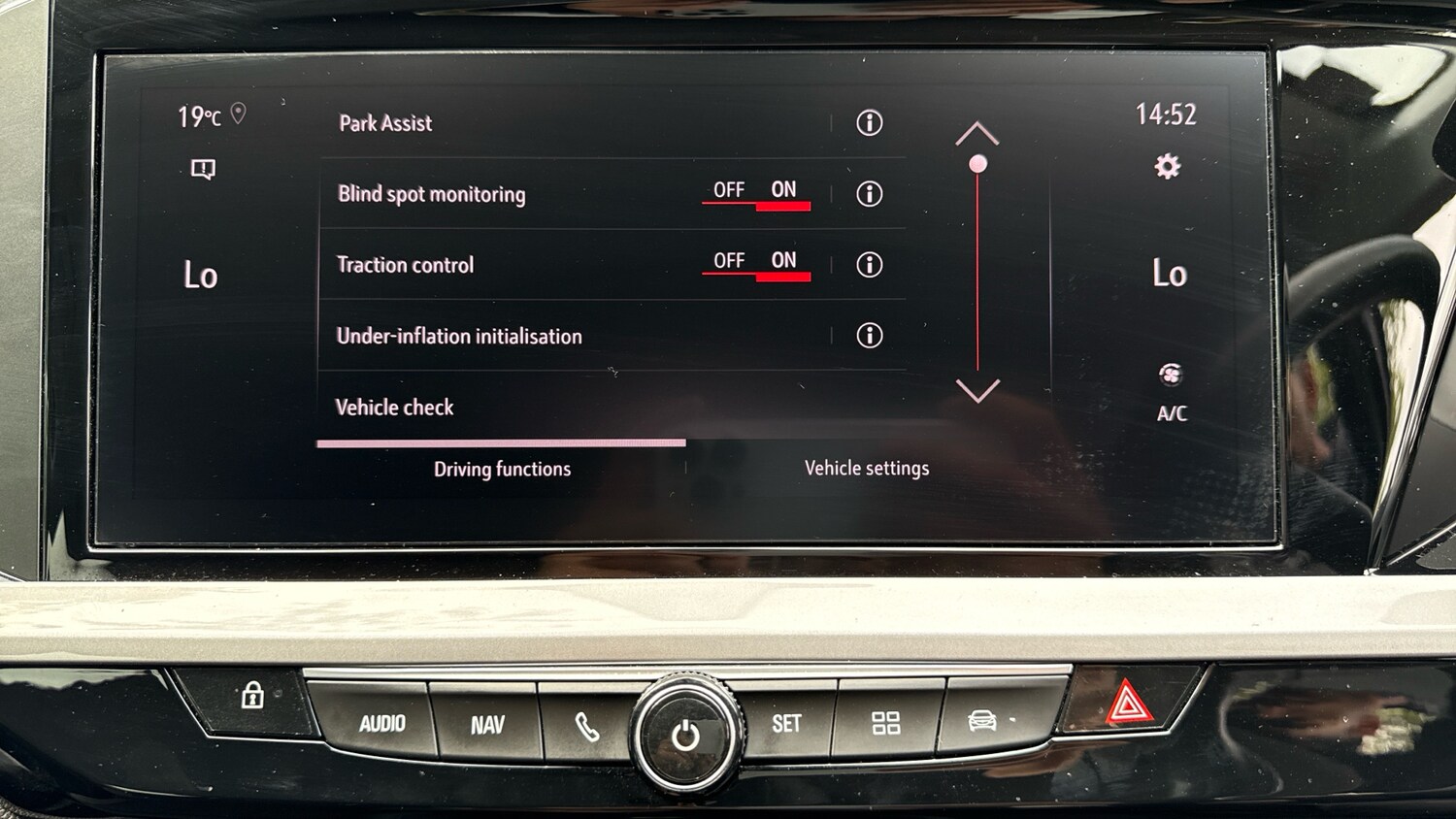 Used Vauxhall Grandland 2022 for sale - 77027826: Photo 33