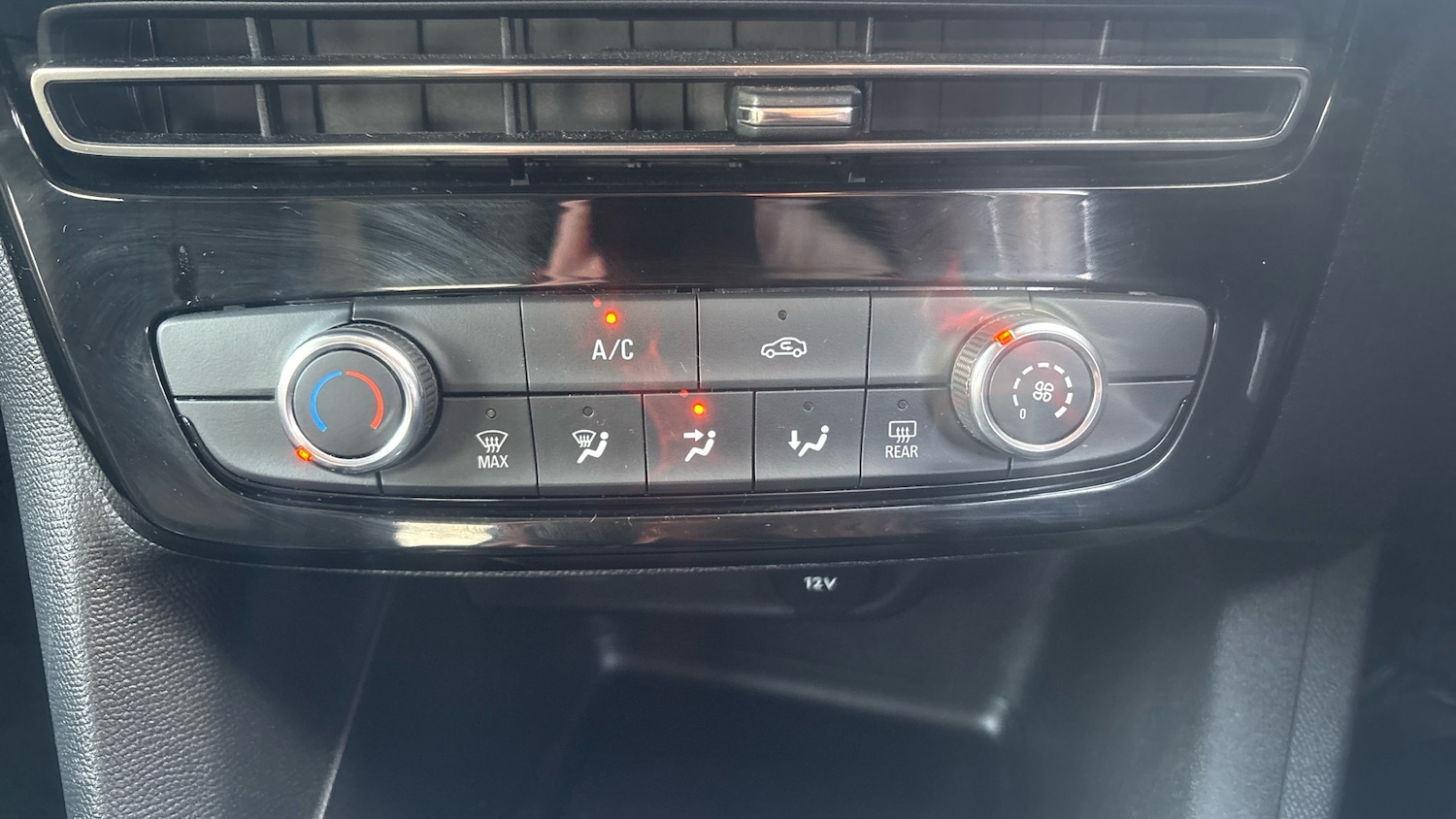 Used Vauxhall Mokka 2021 for sale - 76859651: Photo 21