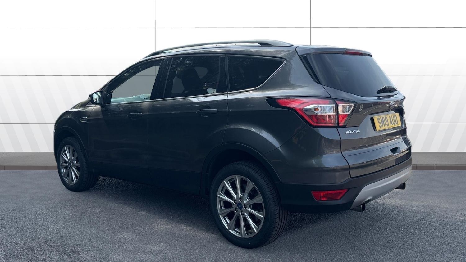 Used Ford Kuga 2019 for sale - 76131153: Photo 2