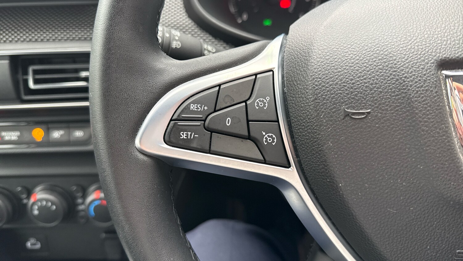Used Dacia Sandero 2021 for sale - 76129281: Photo 21