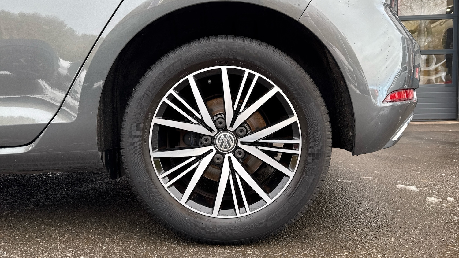 Used Volkswagen Golf 2017 for sale - 76598850: Photo 7