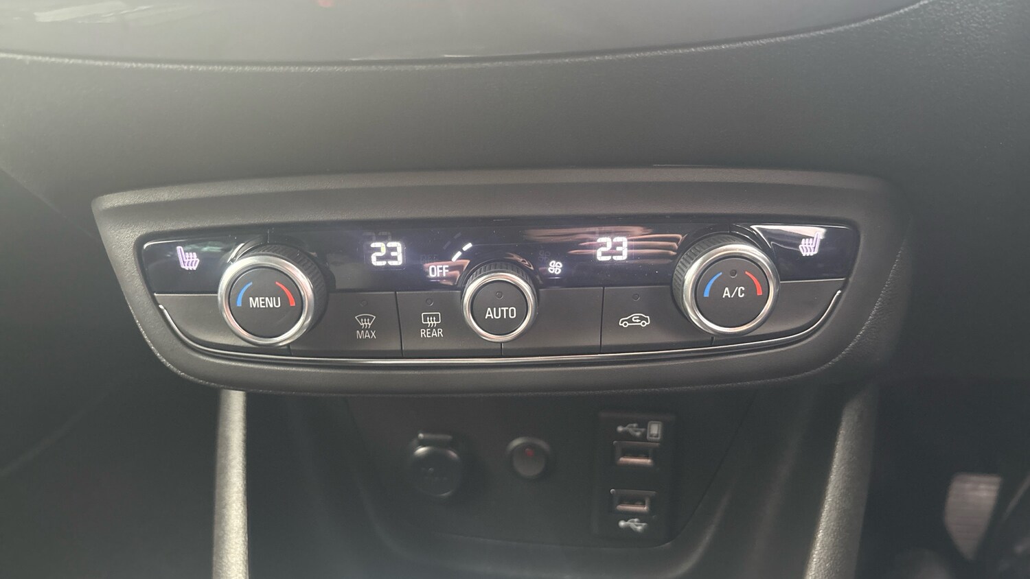 Used Vauxhall Crossland 2022 for sale - 76532574: Photo 21