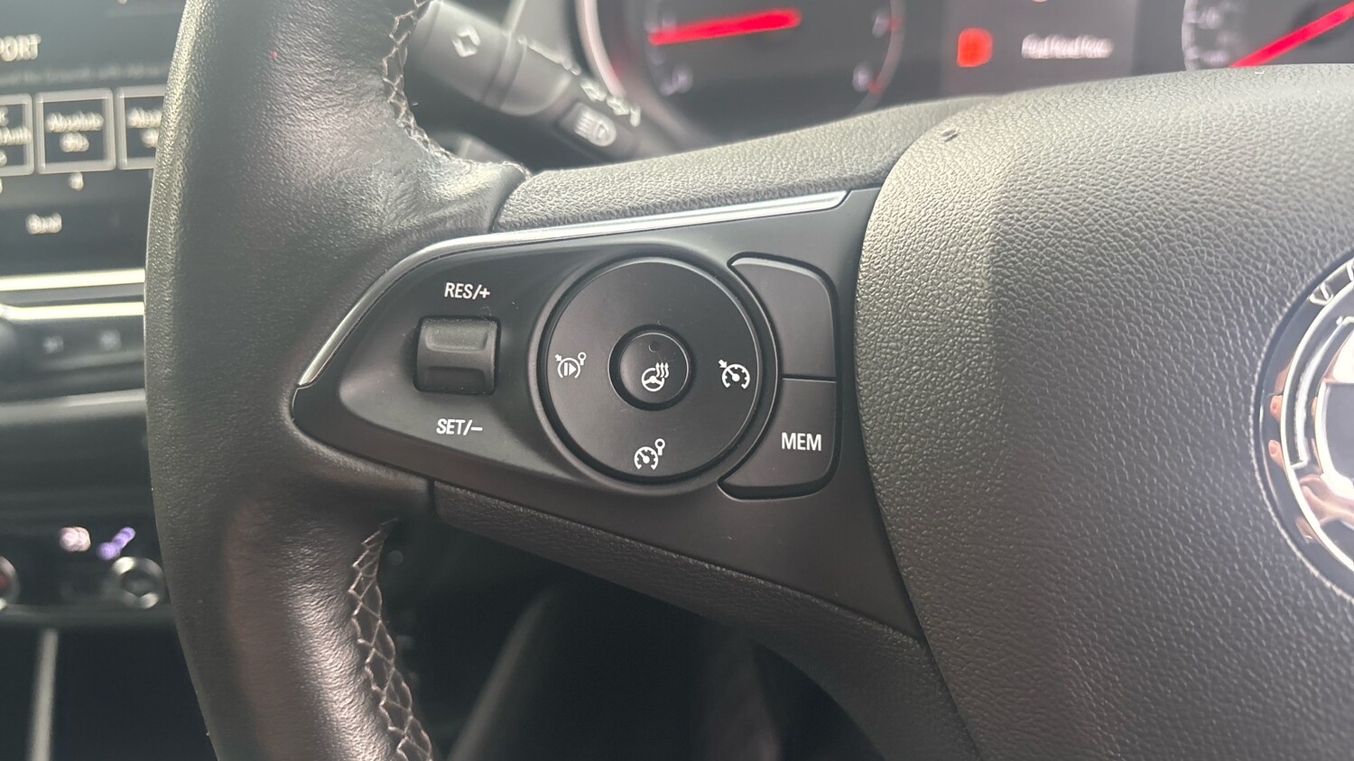 Used Vauxhall Crossland 2022 for sale - 76532574: Photo 23