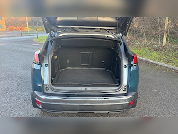 Used Peugeot 3008 2023 for sale - 77184794: Photo