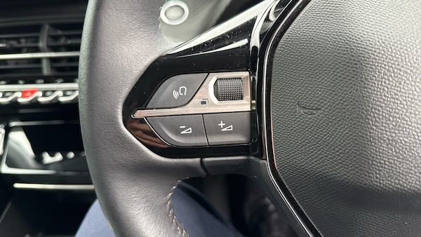 Used Peugeot 208 2023 for sale - 76127942: Photo 21