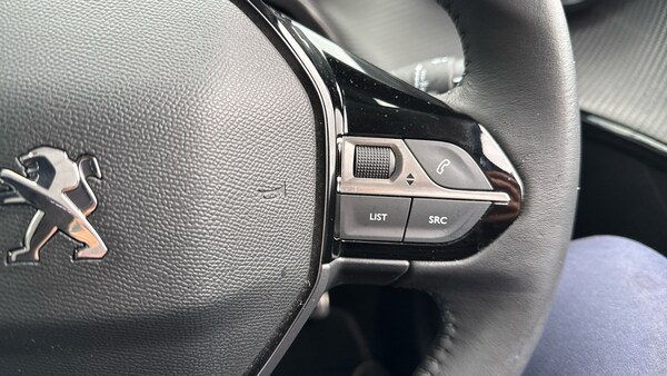 Used Peugeot 208 2023 for sale - 76127942: Photo 22