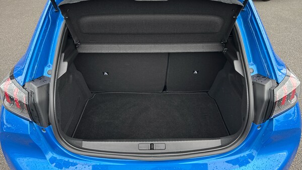 Used Peugeot 208 2023 for sale - 76127942: Photo 4