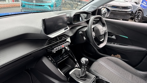 Used Peugeot 208 2023 for sale - 76127942: Photo 9