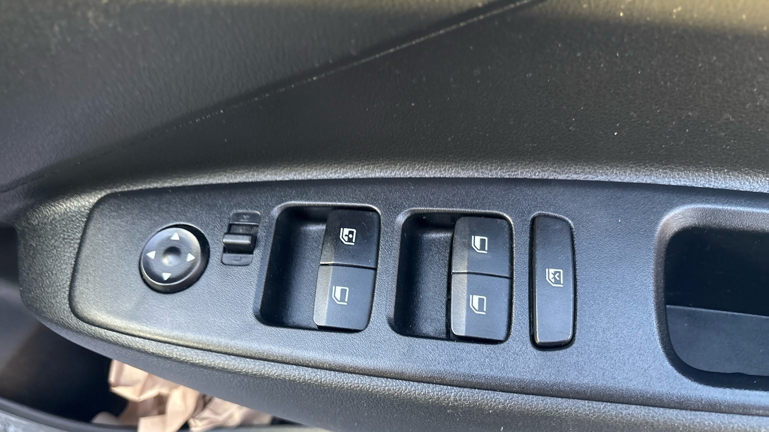 Used Hyundai i10 2022 for sale - 77802275: Photo 32