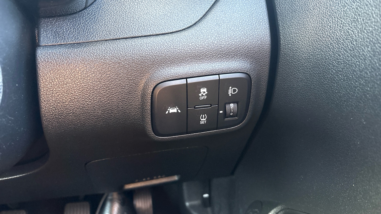 Used Hyundai i10 2022 for sale - 77802275: Photo 33