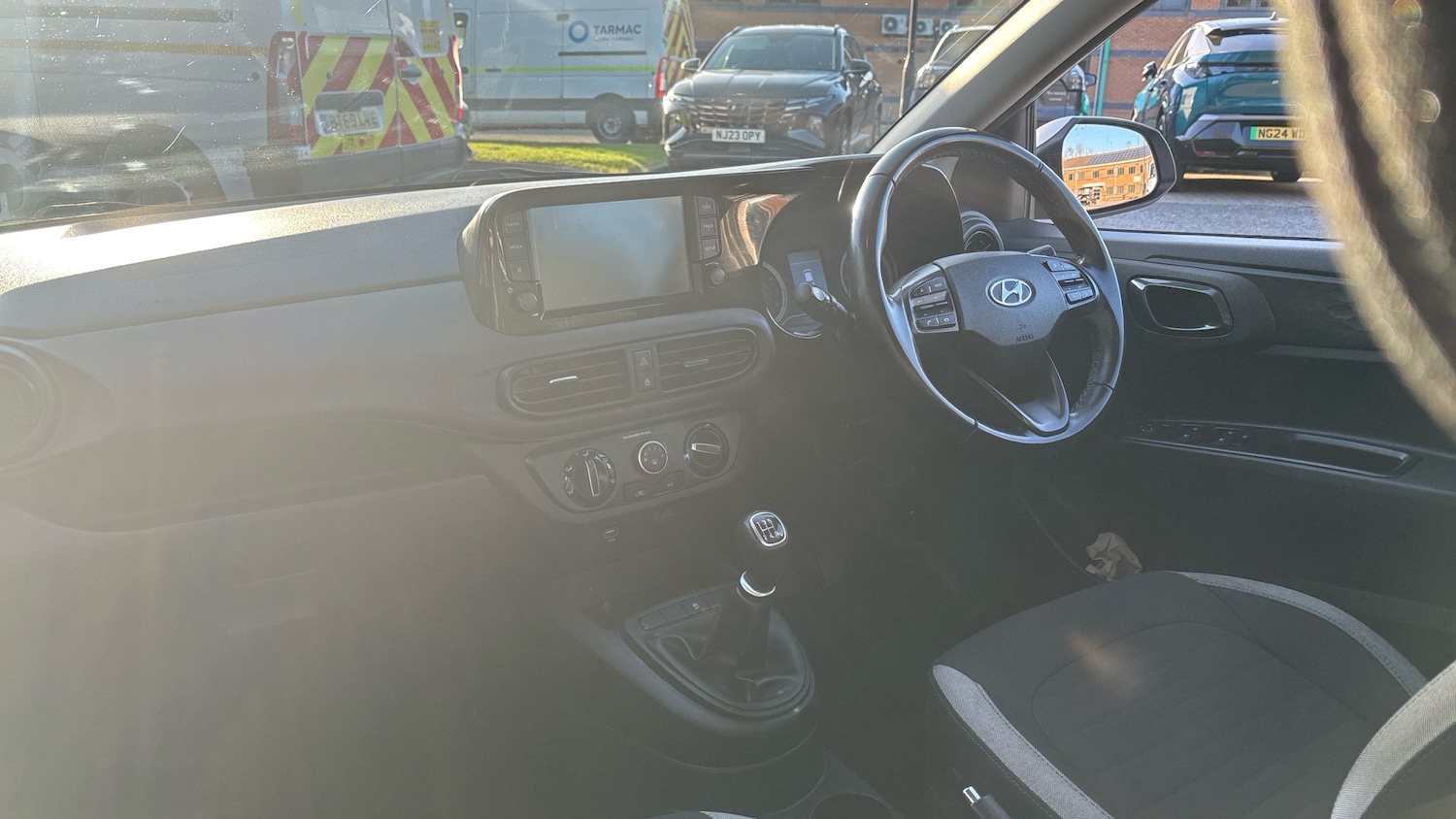 Used Hyundai i10 2022 for sale - 77802275: Photo 9