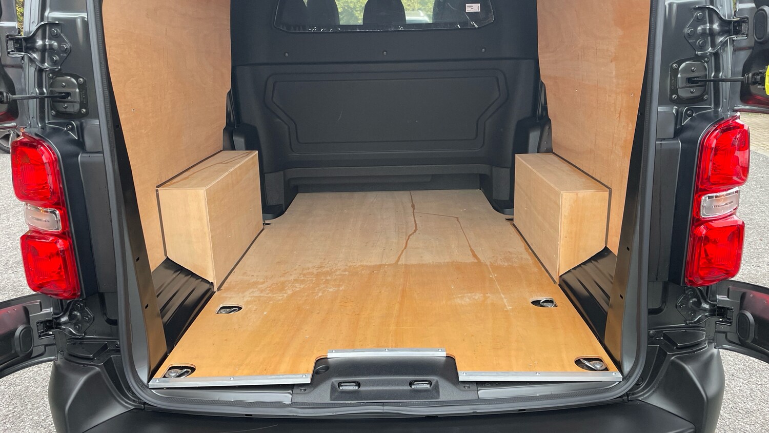 Used Vauxhall Vivaro 2025 for sale - 76220685: Photo 12