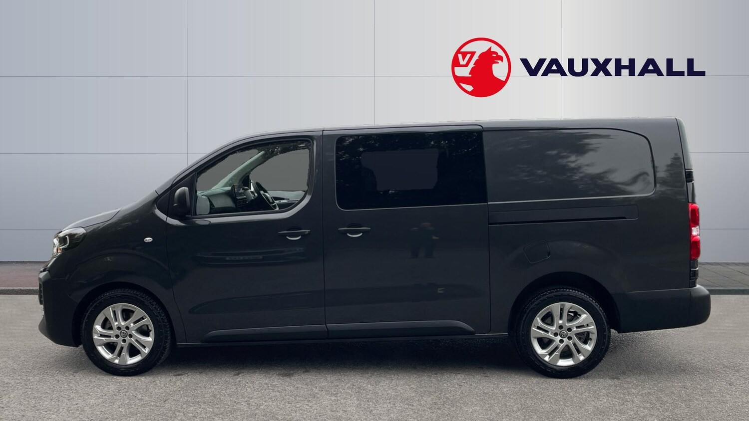 Used Vauxhall Vivaro 2025 for sale - 76220685: Photo 4