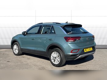 Used Volkswagen T-Roc 2023 for sale - 78410459: Photo