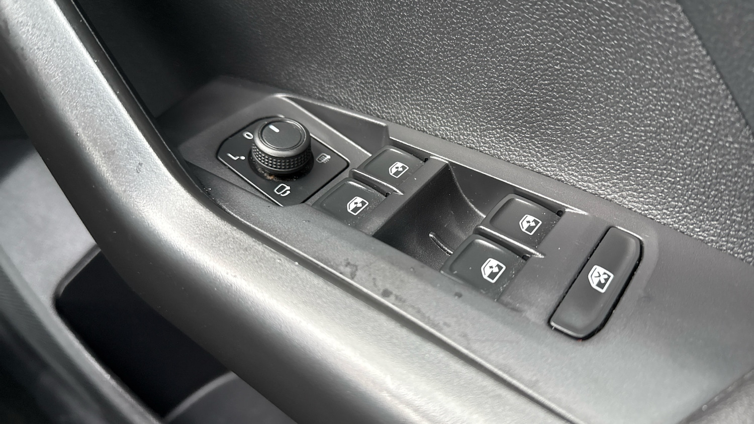 Used Volkswagen T-Cross 2022 for sale - 76352900: Photo 22