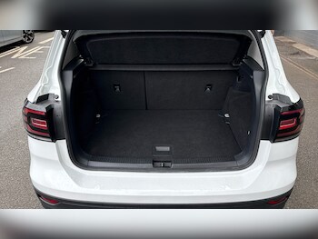 Used Volkswagen T-Cross 2022 for sale - 76352900: Photo