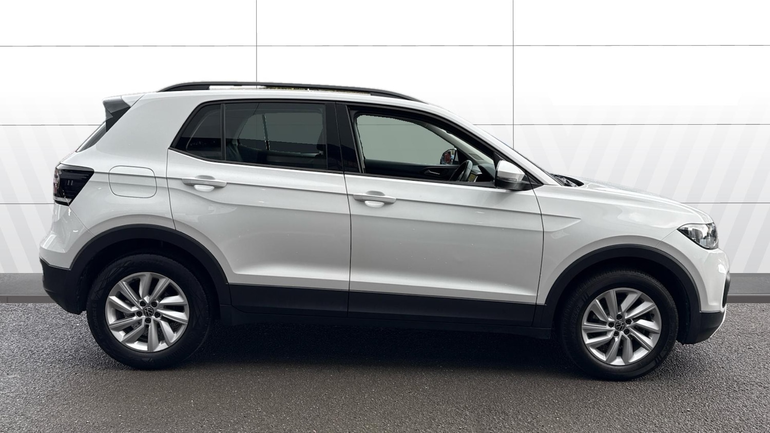 Used Volkswagen T-Cross 2022 for sale - 76352900: Photo 5