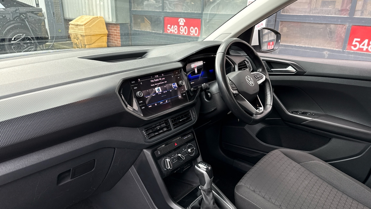 Used Volkswagen T-Cross 2022 for sale - 76352900: Photo 9