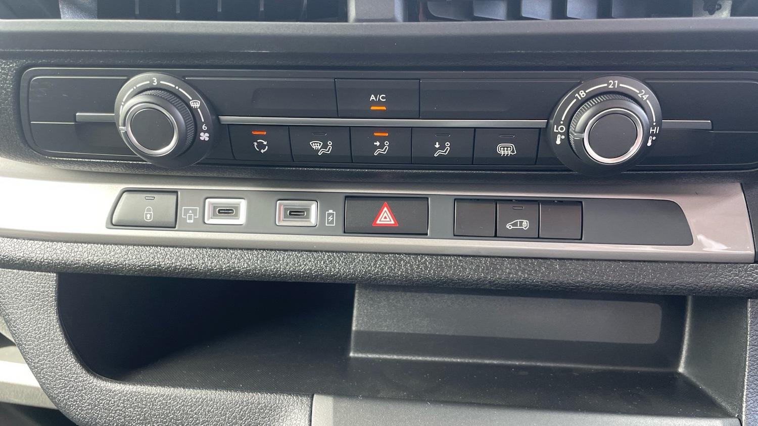 Vehicle 33