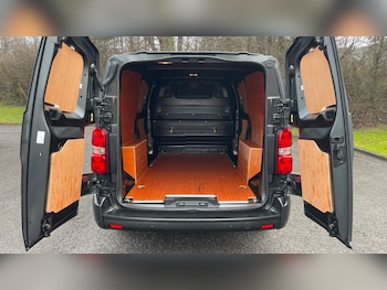 Used Vauxhall Vivaro 2025 for sale - 77262185: Photo