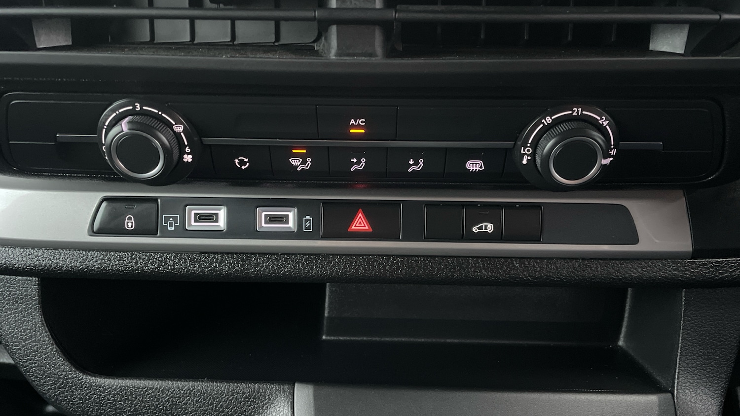 Used Vauxhall Vivaro 2025 for sale - 77759161: Photo 24