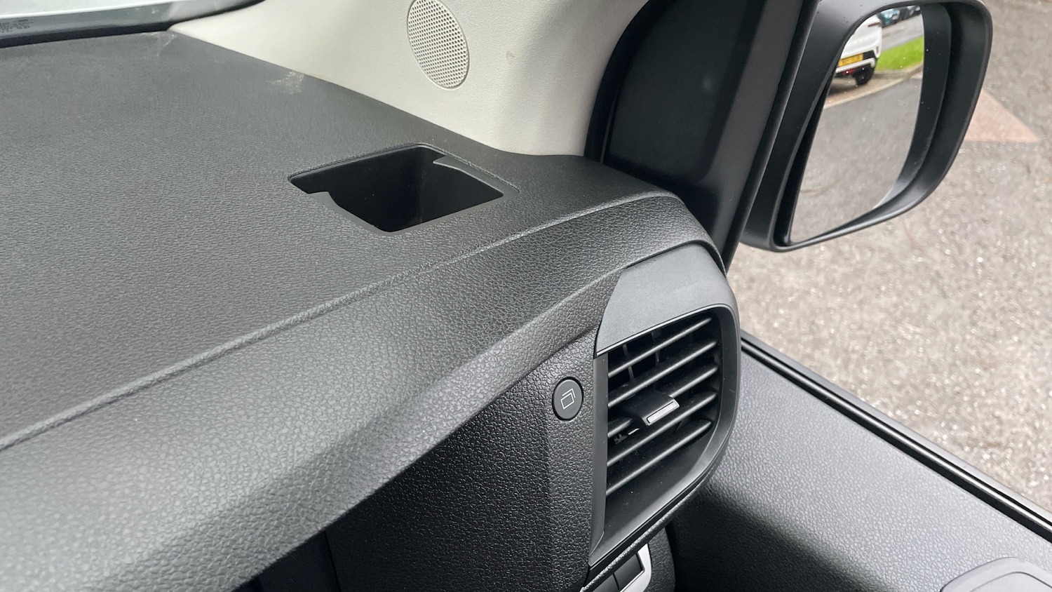 Used Vauxhall Vivaro 2025 for sale - 77759161: Photo 29