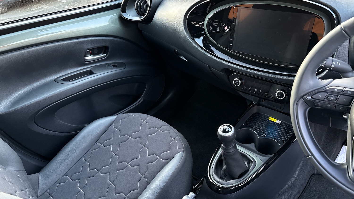 Used Toyota Aygo X 2023 for sale - 76959754: Photo 14