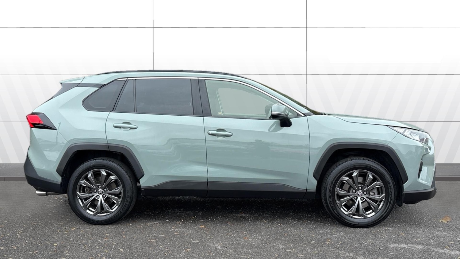 Used Toyota RAV4 2022 for sale - 76319535: Photo 5