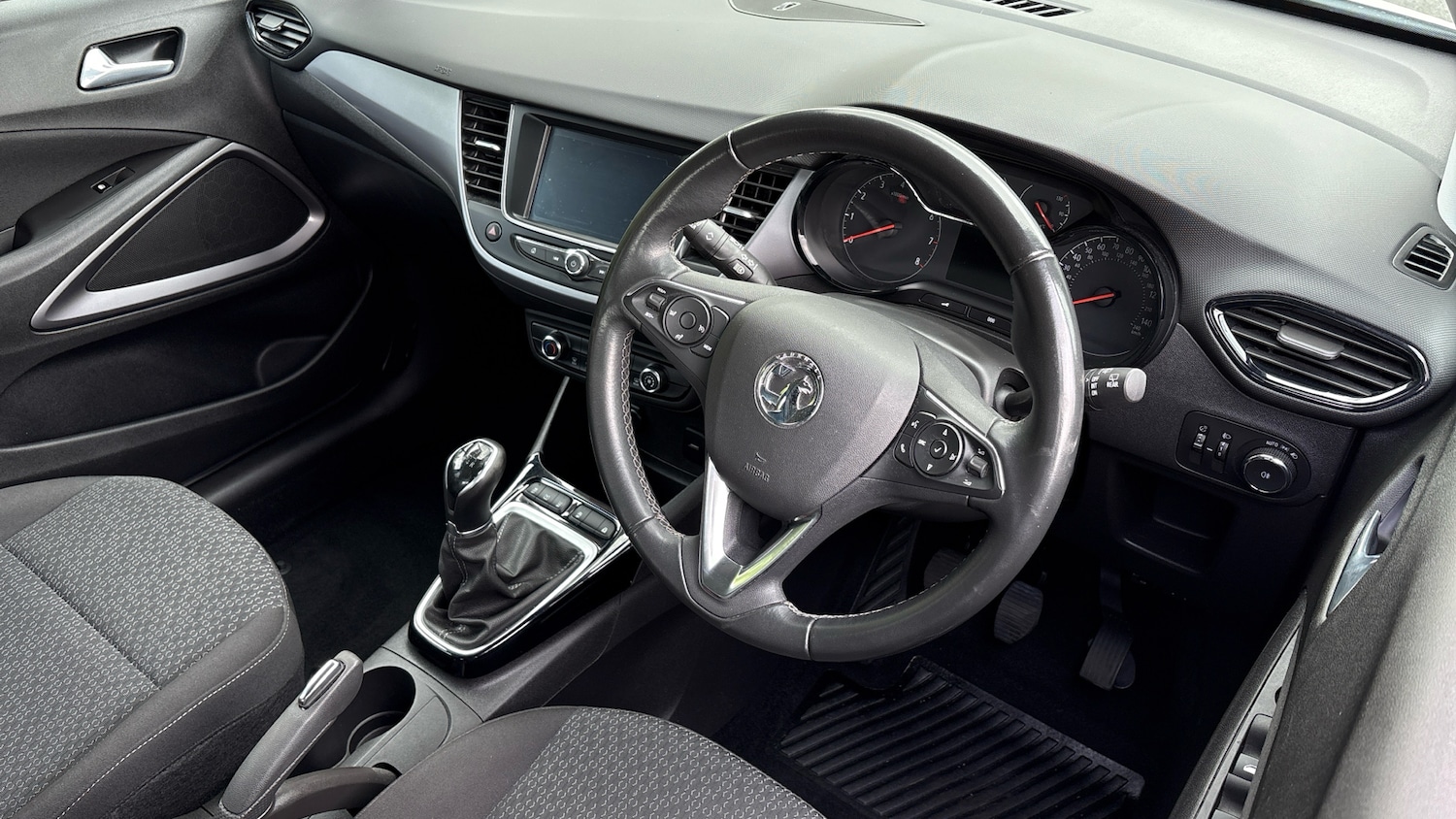 Used Vauxhall Crossland 2022 for sale - 77984753: Photo 11