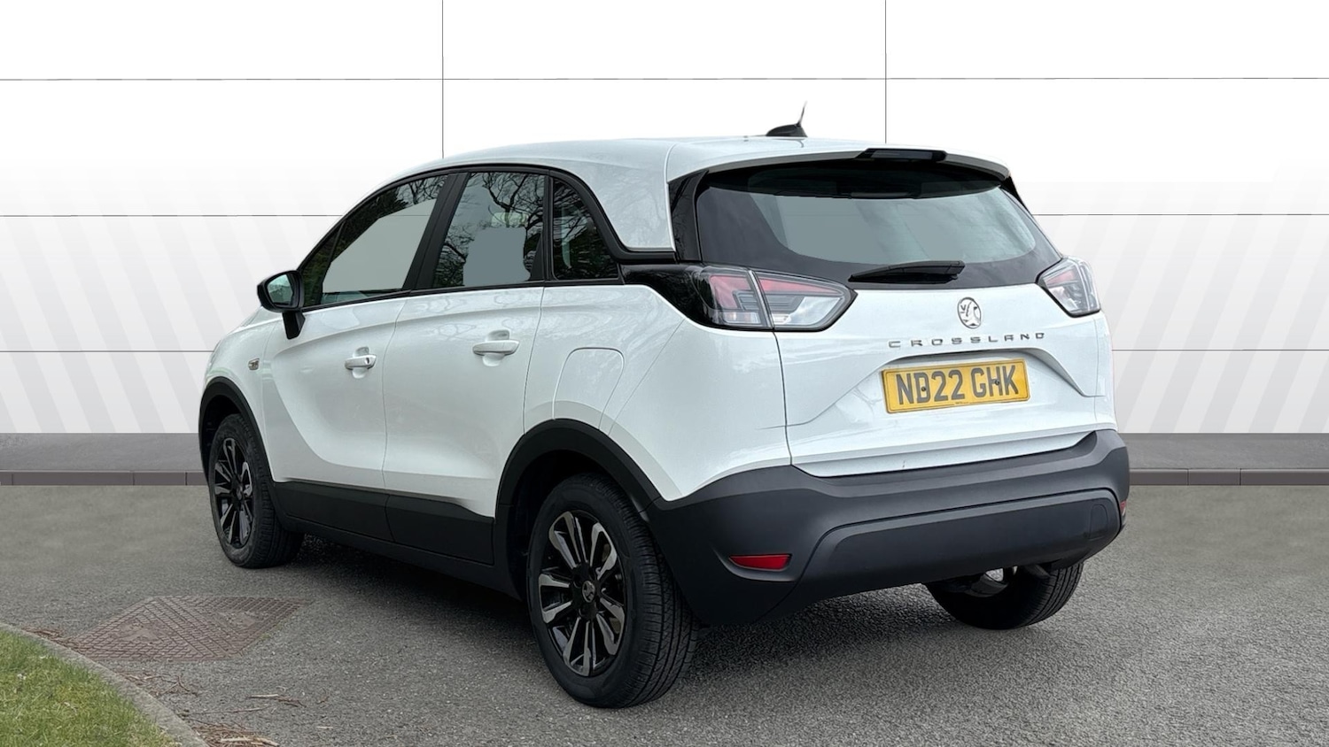 Used Vauxhall Crossland 2022 for sale - 77984753: Photo 2