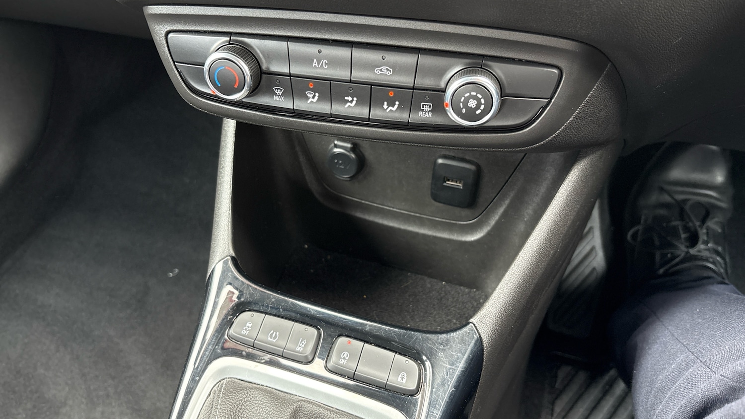 Used Vauxhall Crossland 2022 for sale - 77984753: Photo 27