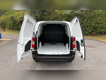 Used Vauxhall Combo 2026 for sale - 79500818: Photo
