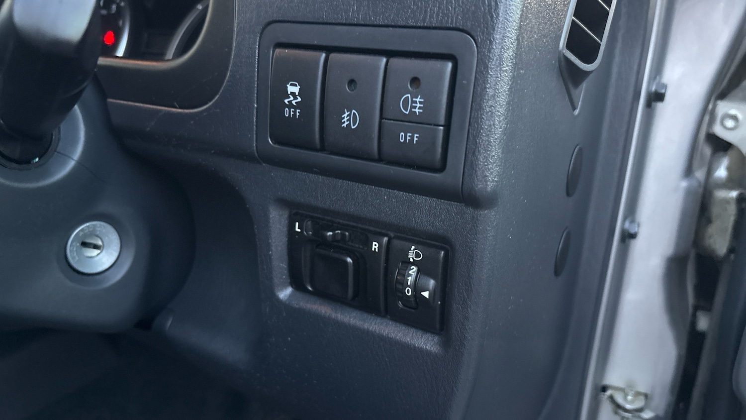 Used Suzuki Jimny 2017 for sale - 76782513: Photo 24