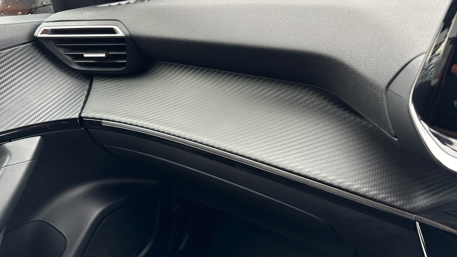 Used Peugeot 2008 2023 for sale - 76859031: Photo 25