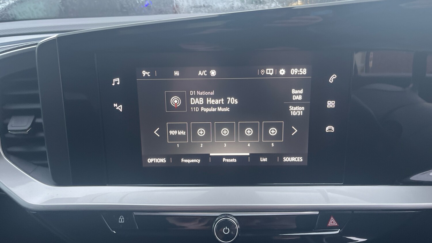 Used Vauxhall Mokka 2021 for sale - 77830405: Photo 12