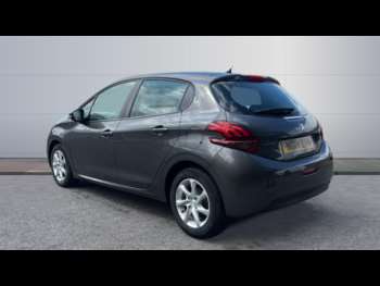 Used Peugeot 208 2018 for sale - 74900400: Photo