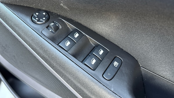 Used Vauxhall Crossland 2022 for sale - 76243084: Photo 23