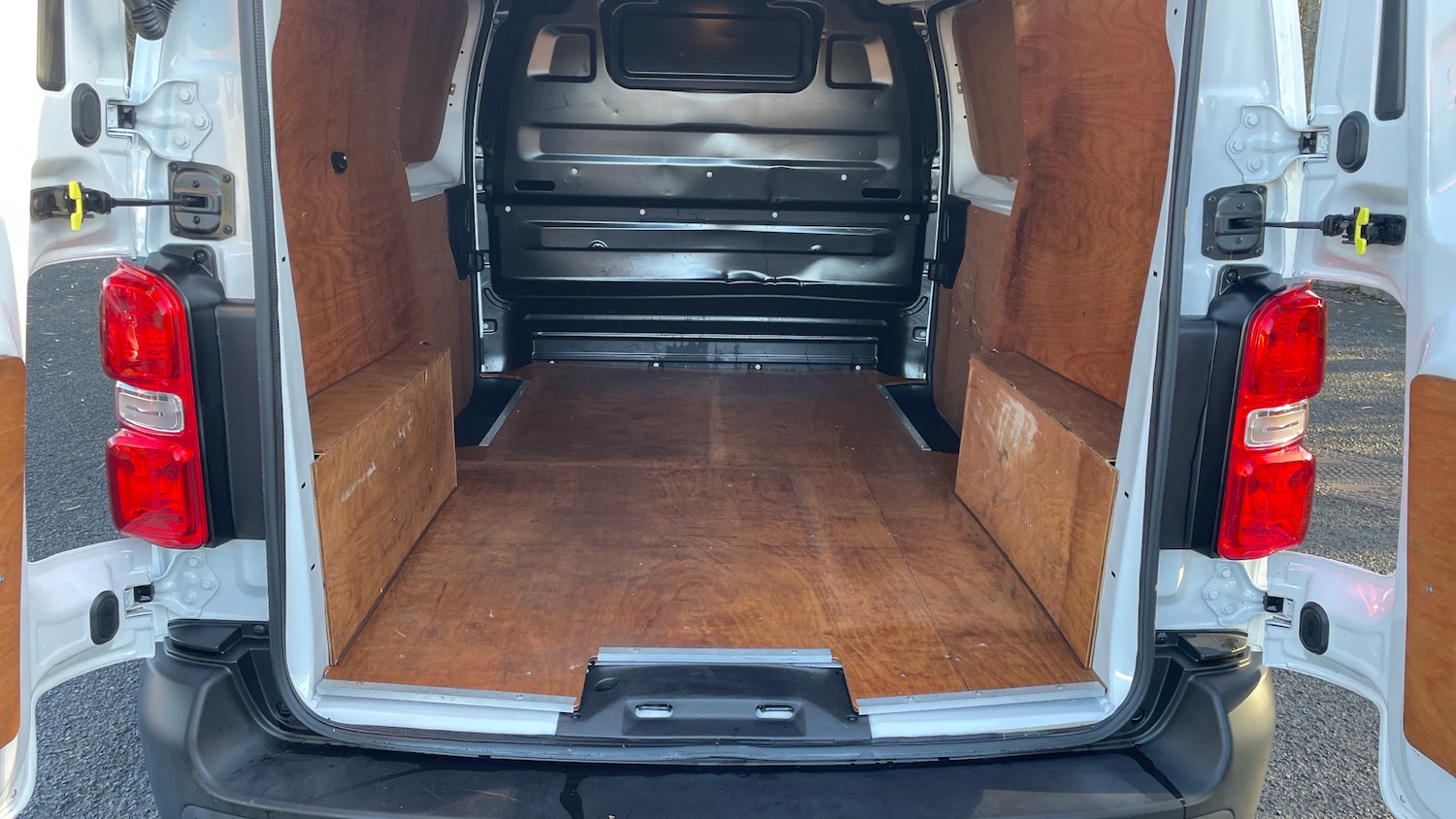 Used Peugeot Expert 2024 for sale - 76766826: Photo 12