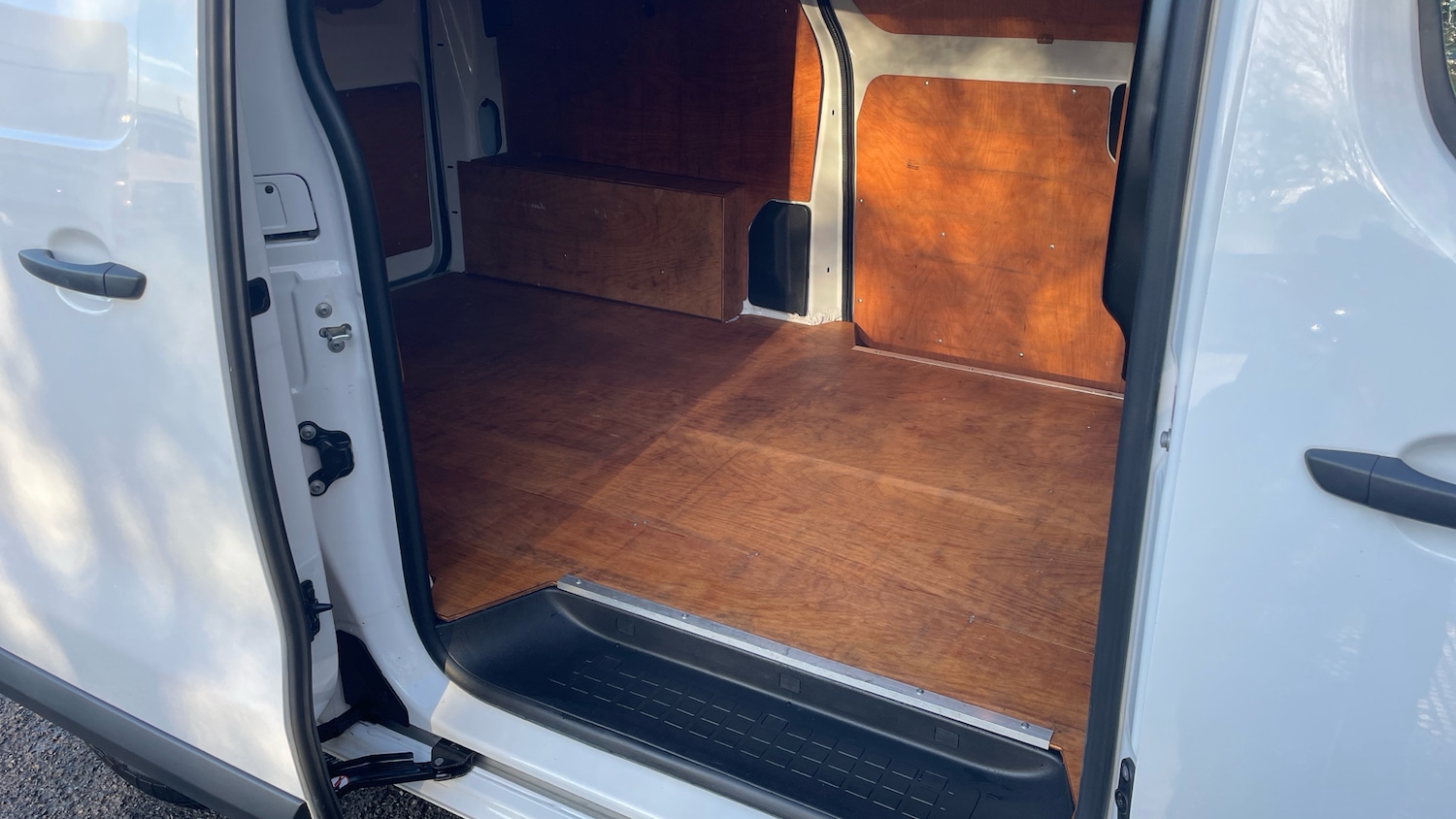 Used Peugeot Expert 2024 for sale - 76766826: Photo 5