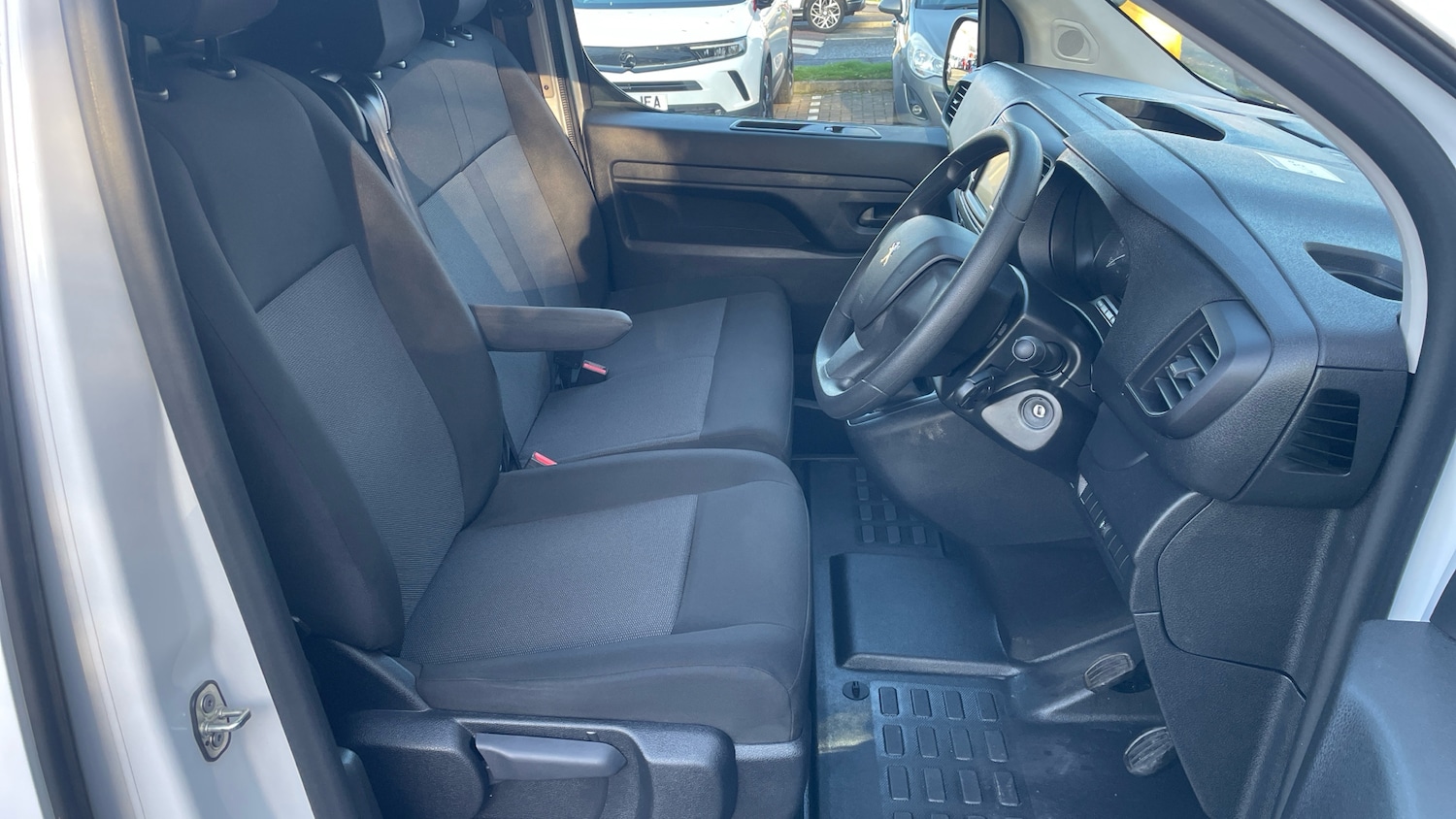 Used Peugeot Expert 2024 for sale - 76766826: Photo 6