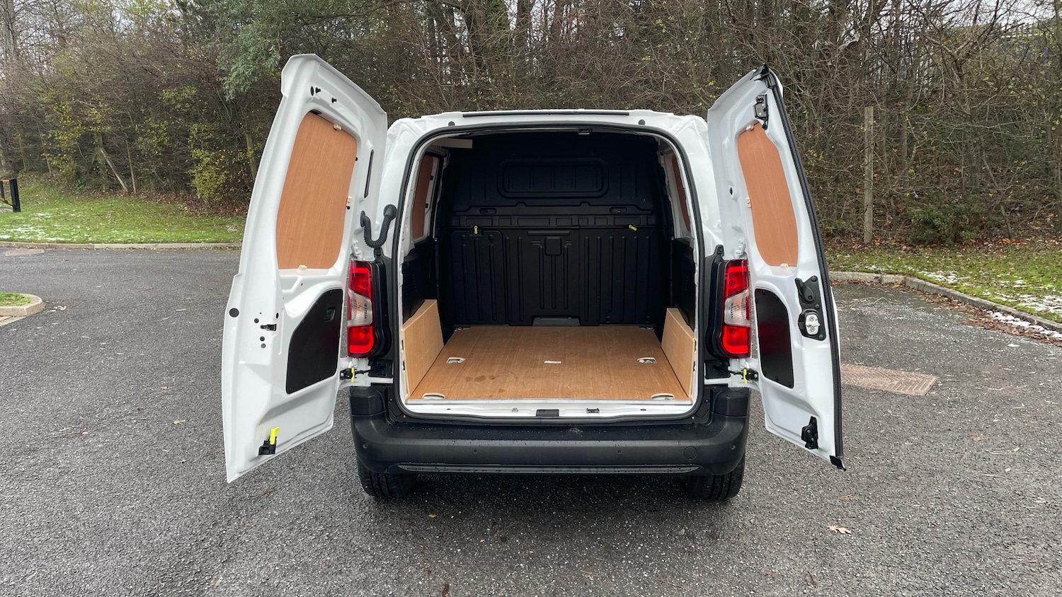 Used Citroen Berlingo 2023 for sale - 76638531: Photo 3