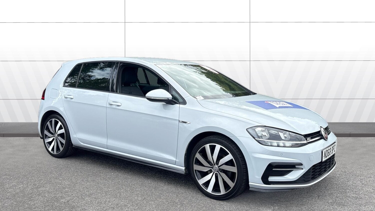 Used Volkswagen Golf 2019 for sale - 76319533: Photo 1