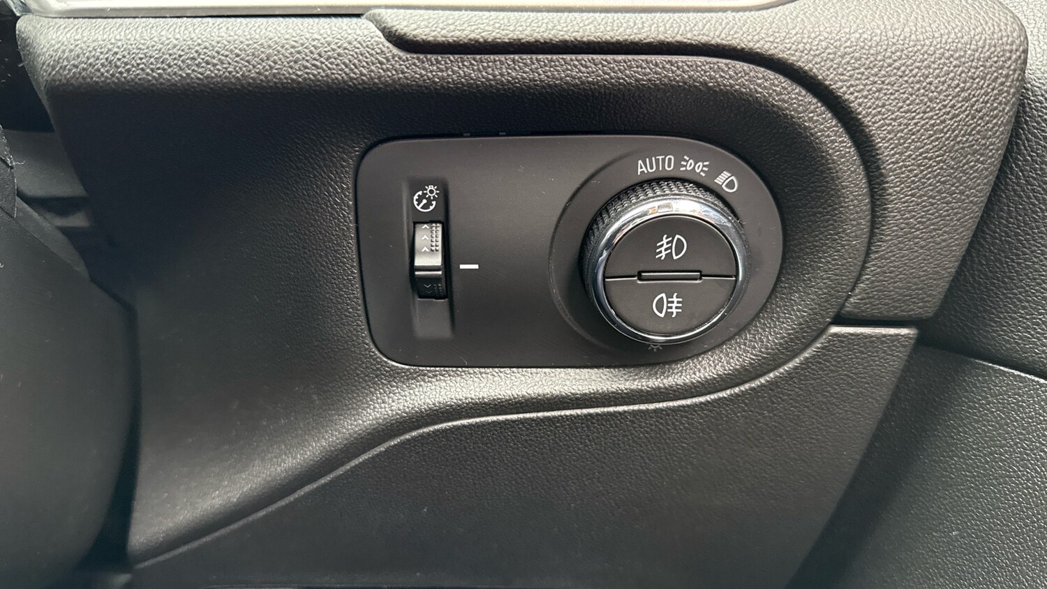 Used Vauxhall Grandland 2023 for sale - 76311299: Photo 23