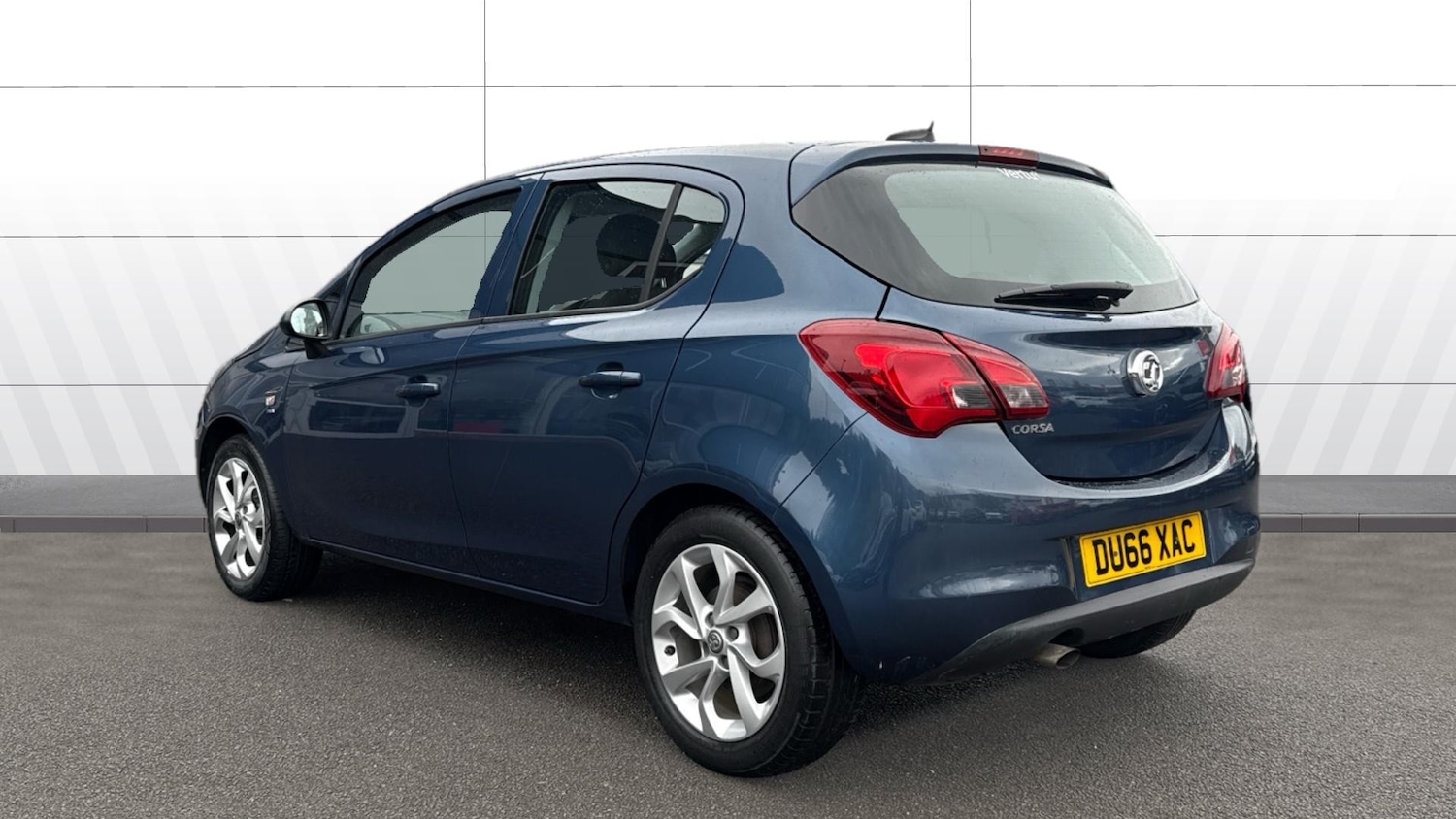 Used Vauxhall Corsa 2016 for sale - 76131161: Photo 2